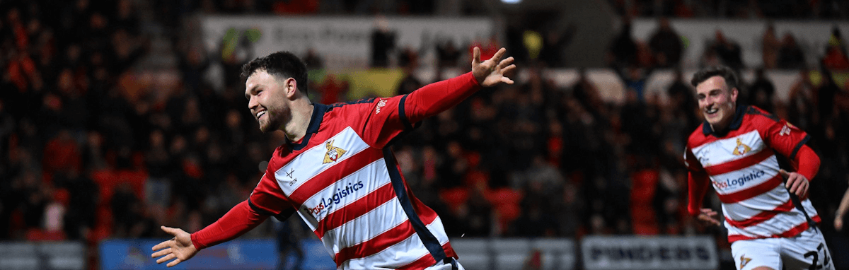 唐卡斯特vs卢顿前瞻：英甲中游激战，谁能笑到最后？