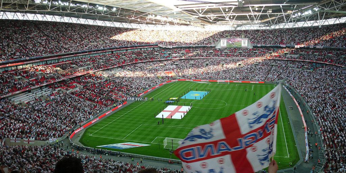 欧洲足球与美式足球：规则无异，差异何在？